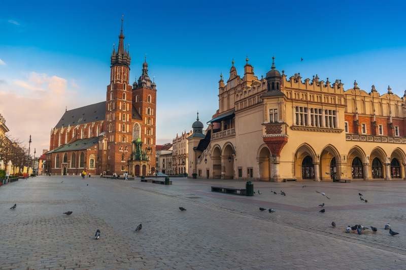 KRAKOV, MĚSTO POLSKÝCH KRÁLŮ I ŽIDOVSKÝ JERUZALÉM